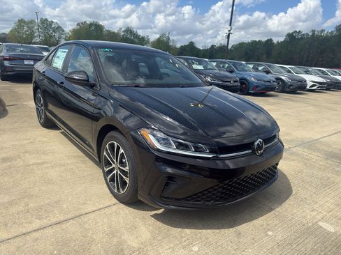 New 2026 Volkswagen Jetta Sport FWD image 3
