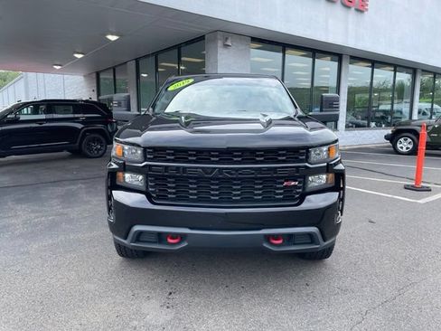 Used 2019 Chevrolet Silverado 1500 Custom Trail Boss AWD/4WD image 2