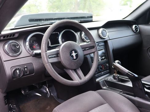Used 2007 Ford Mustang Coupe RWD image 15