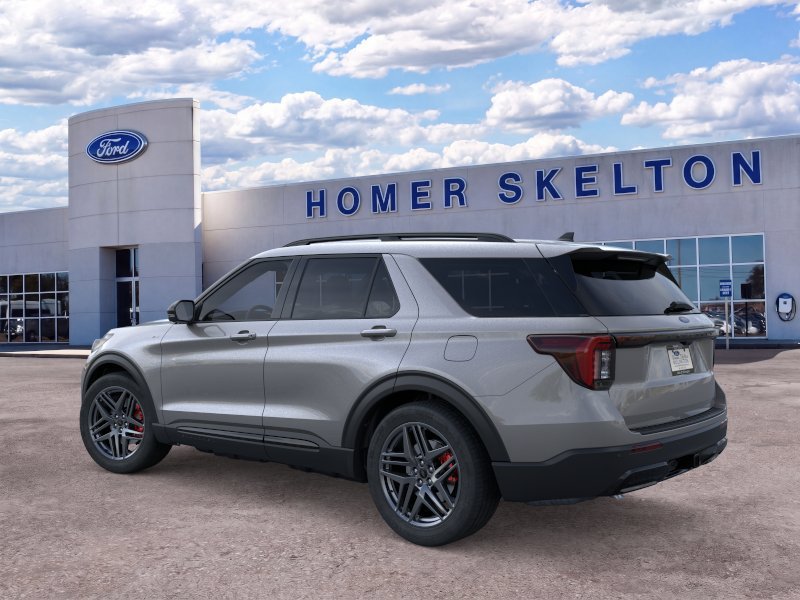 New 2026 Ford Explorer ST-Line w/ ST-Line Street Pack RWD image 4