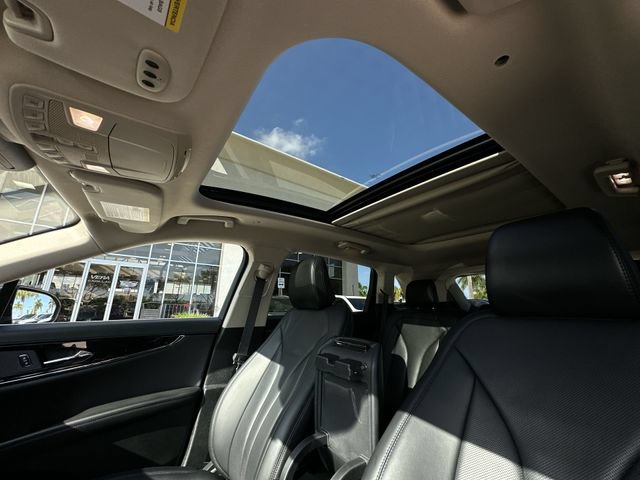 Used 2023 Lincoln Nautilus Reserve w/ Monochromatic Package FWD image 30