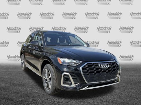 Used 2023 Audi Q5 2.0T Premium Plus w/ Premium Plus Package image 2