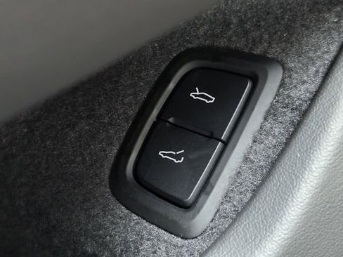 Certified 2023 Chevrolet Corvette Stingray w/ Z51 Performance Package image 26