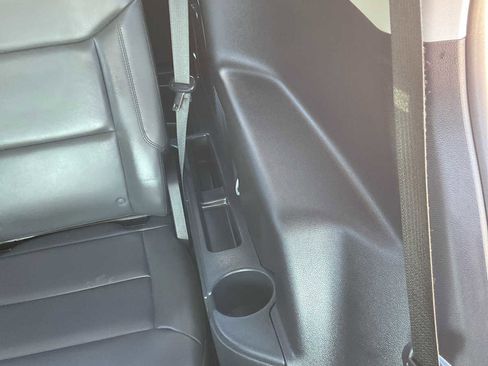 Used 2025 Ford Explorer Active w/ Active Comfort Package image 43