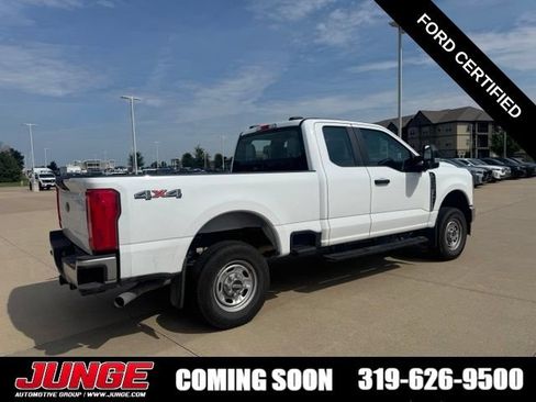 Certified 2024 Ford F250 XL w/ Snow Plow/Camper Package AWD/4WD image 4