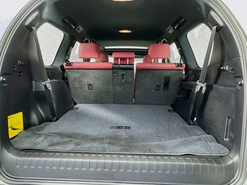 Used 2021 Lexus GX 460 Premium w/ Premium Package AWD/4WD image 28
