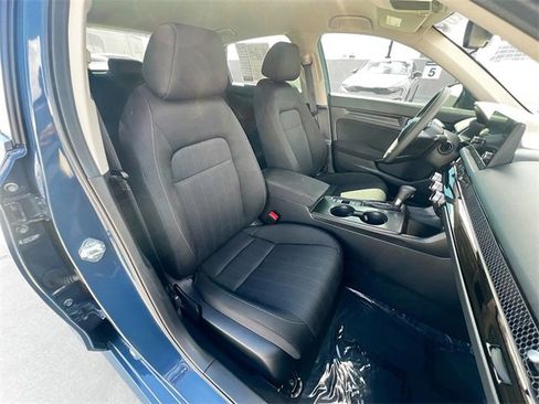 Used 2025 Honda Civic LX image 29
