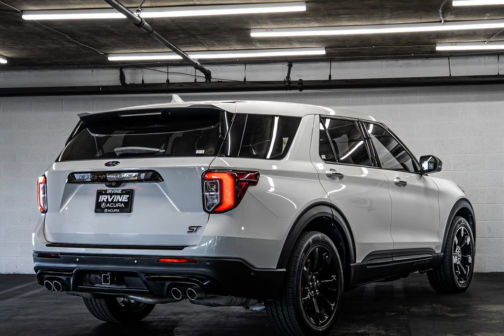 Used 2022 Ford Explorer ST w/ Equipment Group 401A AWD/4WD image 5