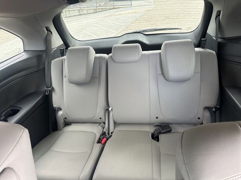 Used 2018 Honda Odyssey EX-L image 12