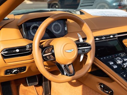 Used 2025 Aston Martin DB12 Convertible RWD image 20