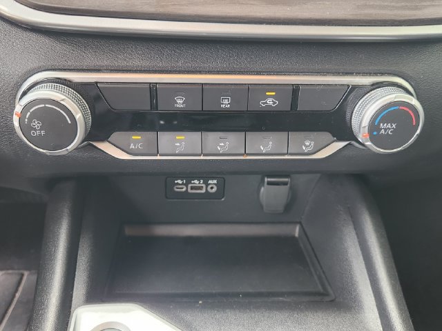 Used 2025 Nissan Altima 2.5 SV FWD image 17