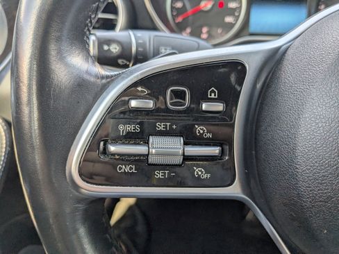 Used 2020 Mercedes-Benz C 300 4MATIC Sedan image 29