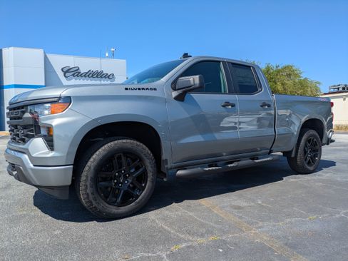 New 2026 Chevrolet Silverado 1500 Custom w/ Turbomax Blackout Package AWD/4WD image 2