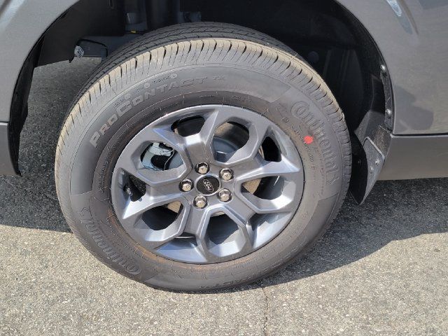 New 2026 Ford Maverick XLT w/ XLT Luxury Package FWD image 5