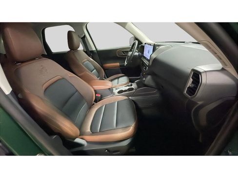 Used 2025 Ford Bronco Sport Outer Banks w/ Outer Banks Tech Package+ AWD/4WD image 16
