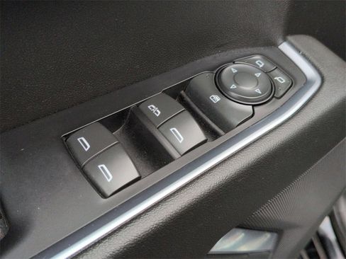 Certified 2022 Chevrolet Silverado 1500 RST image 22