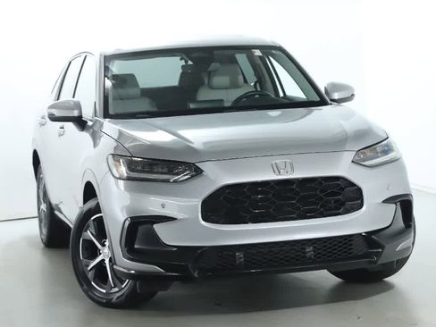 Used 2024 Honda HR-V EX-L image 2