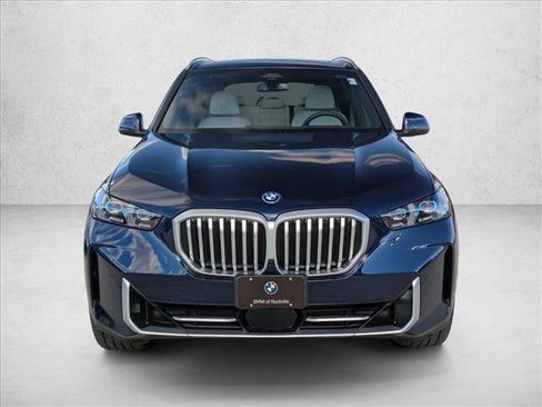 Used 2026 BMW X5 xDrive50e w/ Climate Comfort Package AWD/4WD image 6