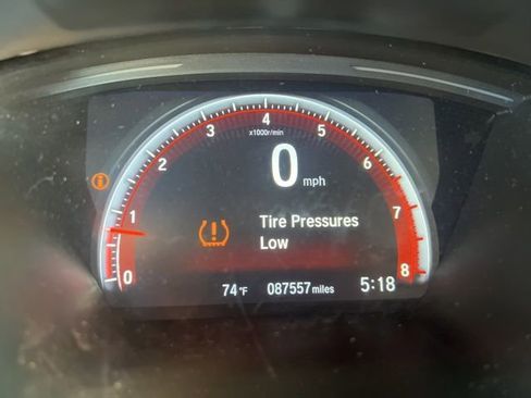 Used 2018 Honda Civic Si image 5