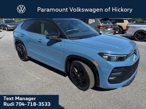 New 2026 Volkswagen Tiguan SE R-Line FWD image 4