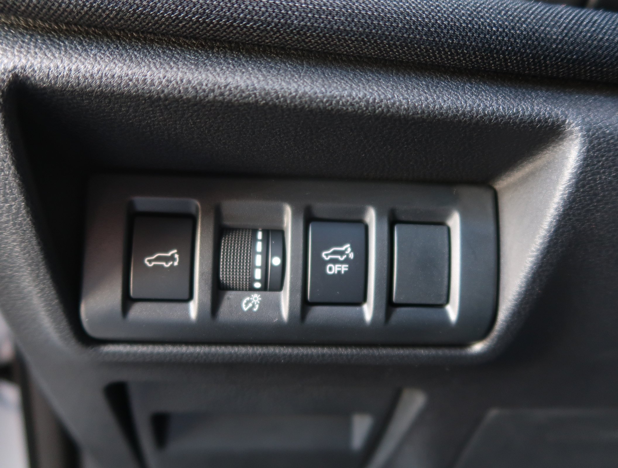 Used 2024 Subaru Outback Premium AWD/4WD image 17