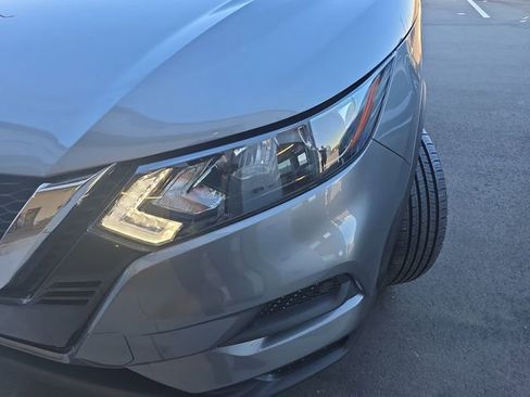 Used 2022 Nissan Rogue Sport S image 21