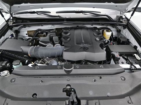 Used 2024 Toyota 4Runner Limited image 18