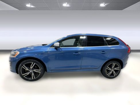 Used 2017 Volvo XC60 T6 R-Design w/ Protection Package image 2