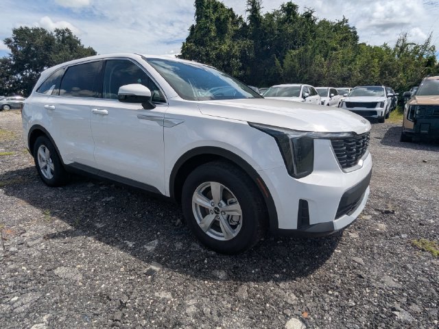 New 2026 Kia Sorento LX FWD image 8