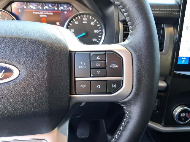 Used 2024 Ford Expedition XLT RWD image 17