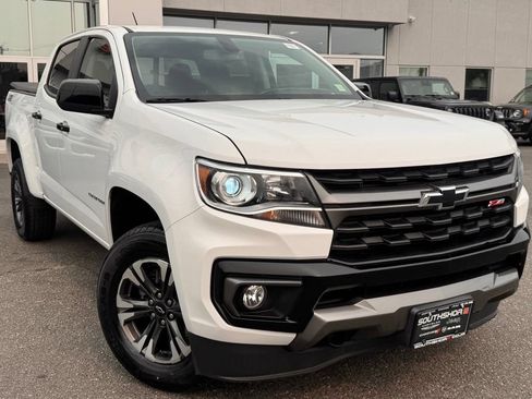 Used 2022 Chevrolet Colorado Z71 AWD/4WD image 1