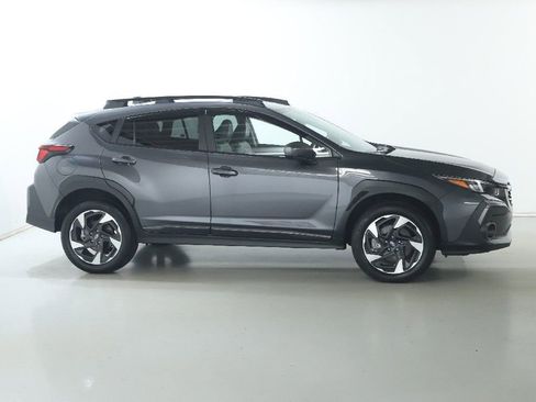 Used 2025 Subaru Crosstrek 2.5i Limited AWD/4WD image 11