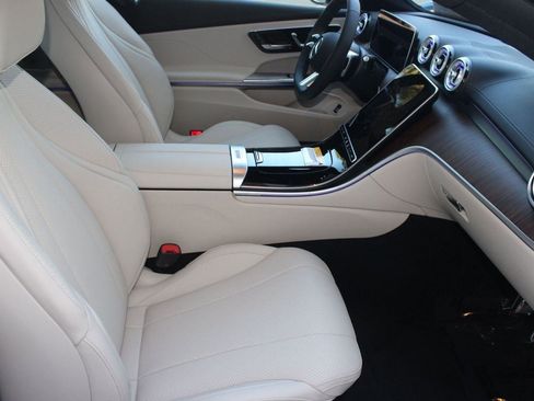 Used 2026 Mercedes-Benz CLE 300 4MATIC Coupe image 30
