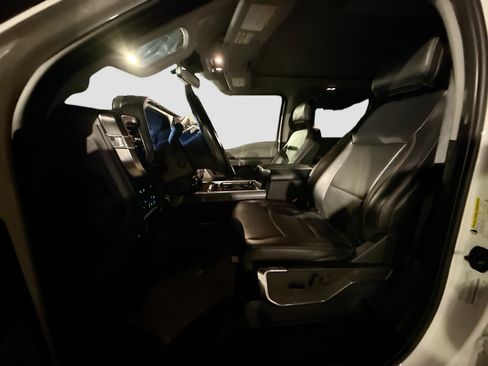 Used 2023 Ford F350 Lariat w/ Lariat Ultimate Package image 21