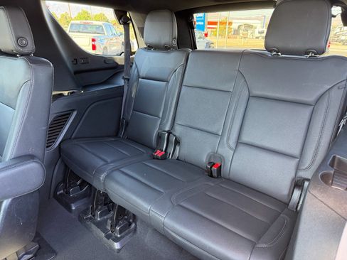 Used 2024 Chevrolet Tahoe Z71 w/ Luxury Package AWD/4WD image 22