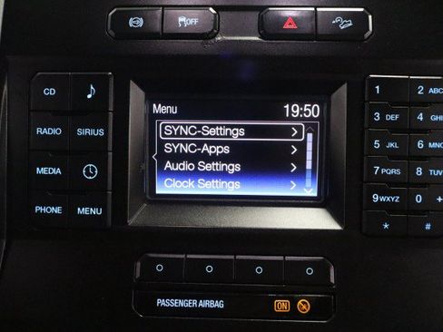 Used 2018 Ford F250 XL w/ Power Equipment Group AWD/4WD image 64
