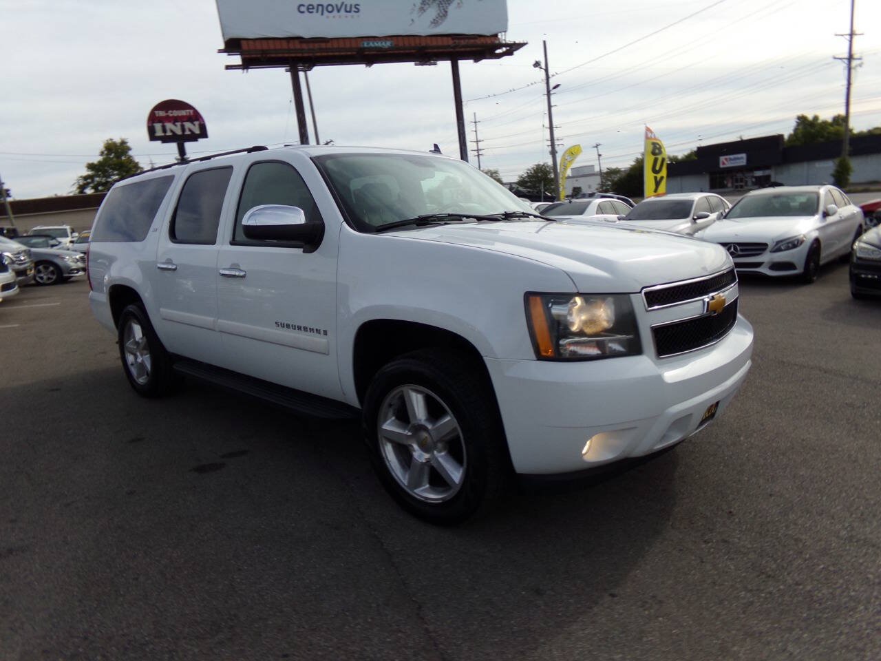 Used 2007 Chevrolet Suburban LTZ w/ LTZ Preferred Equipment Group AWD/4WD image 61