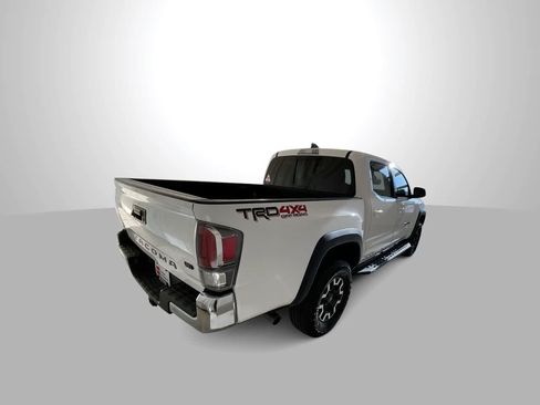 Used 2023 Toyota Tacoma TRD Off-Road w/ Black Out Package (TMS) AWD/4WD image 8