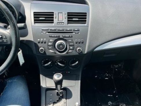 Used 2012 MAZDA MAZDA3 i Touring image 17