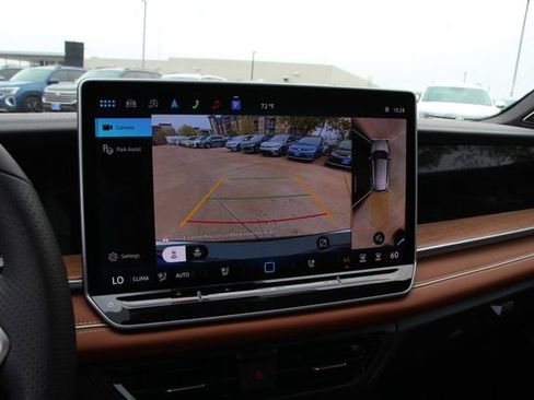 New 2026 Volkswagen Tiguan SEL R-Line image 19