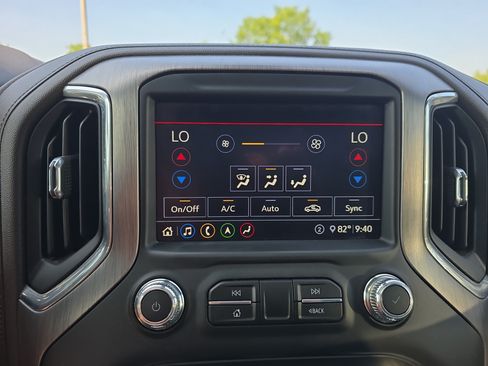 Used 2020 GMC Sierra 1500 Denali w/ Denali Ultimate Package AWD/4WD image 36