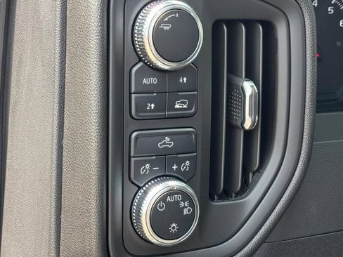 Used 2025 GMC Sierra 1500 Pro w/ Pro Value Package AWD/4WD image 20