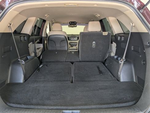 Used 2018 Kia Sorento LX image 26
