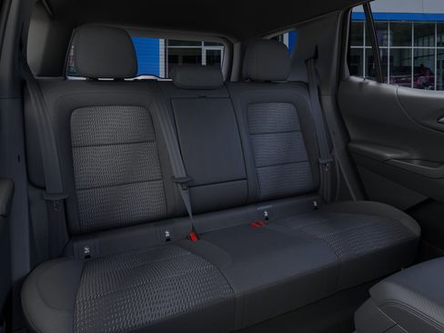 New 2025 Chevrolet Equinox LT image 17