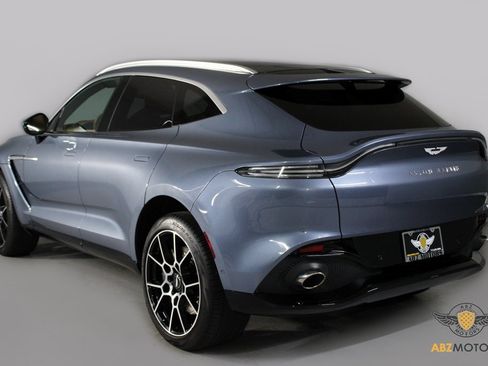 Used 2021 Aston Martin DBX image 7