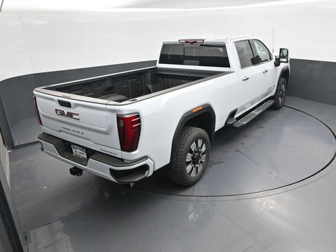 New 2026 GMC Sierra 3500 Denali w/ Technology Package AWD/4WD image 34