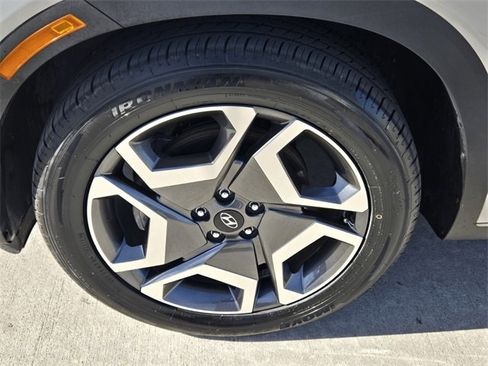 Certified 2023 Hyundai Palisade Limited image 10