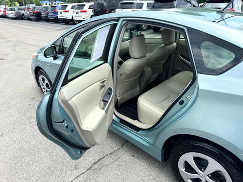 Used 2012 Toyota Prius Three image 13