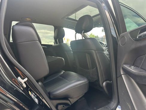 Used 2016 Mercedes-Benz GL 450 4MATIC image 16