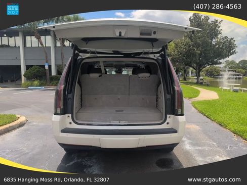 Used 2015 Cadillac Escalade 2WD image 34